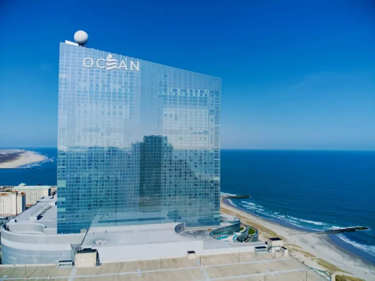 Best Atlantic City Boardwalk for couples