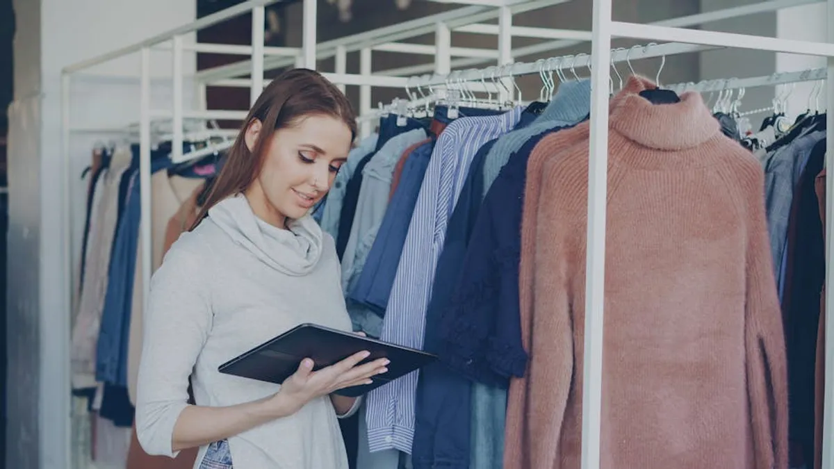 Best shopping outlets for couples